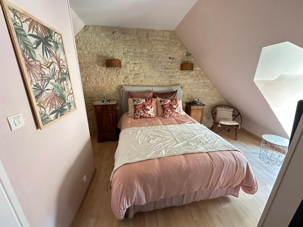 Chambres D'Hotes De L'Ancienne Auberge Thaon Екстер'єр фото